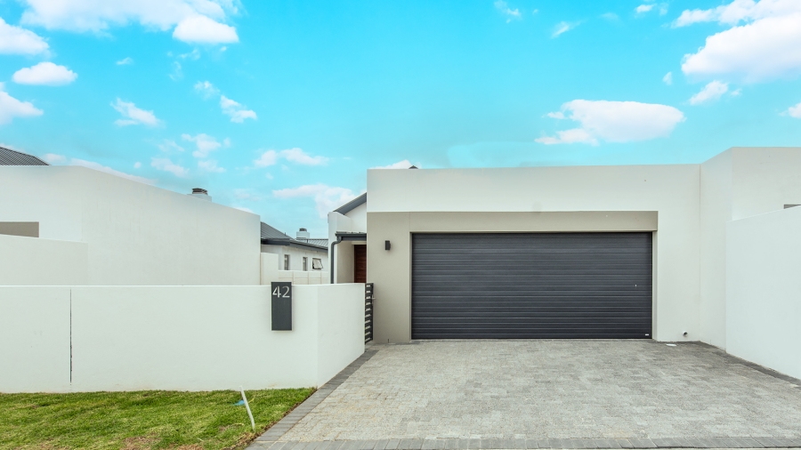 3 Bedroom Property for Sale in Le Coste Estate Western Cape